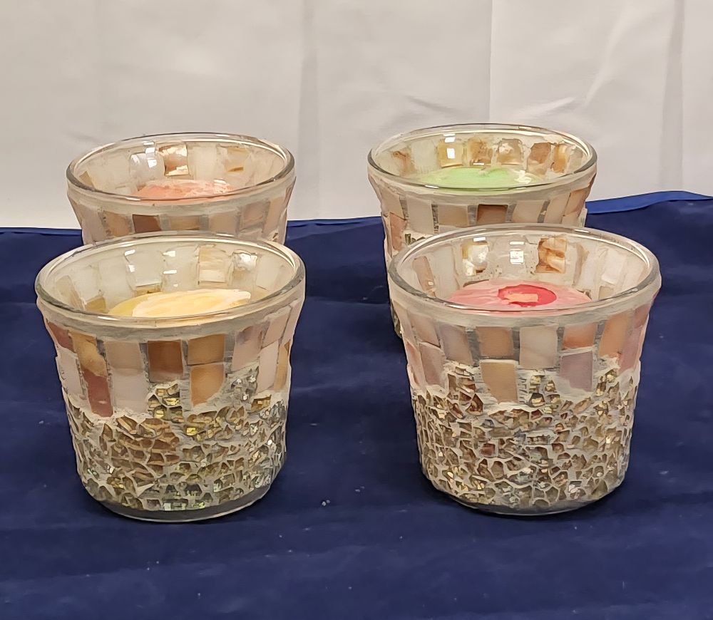 Lot 154: 4 x Votive Candle holders