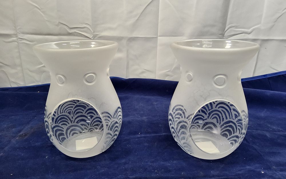 Lot 164: Yankee Candle wax melters