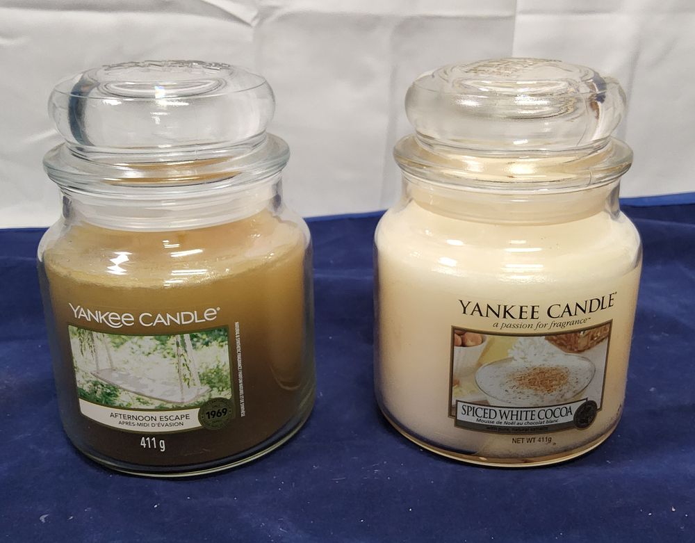 Lot 168: Yankee Candles x2