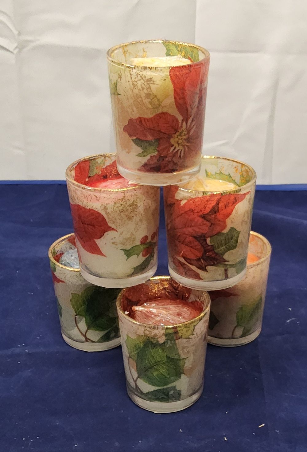 Lot 172: Candle votive holders with candles X6