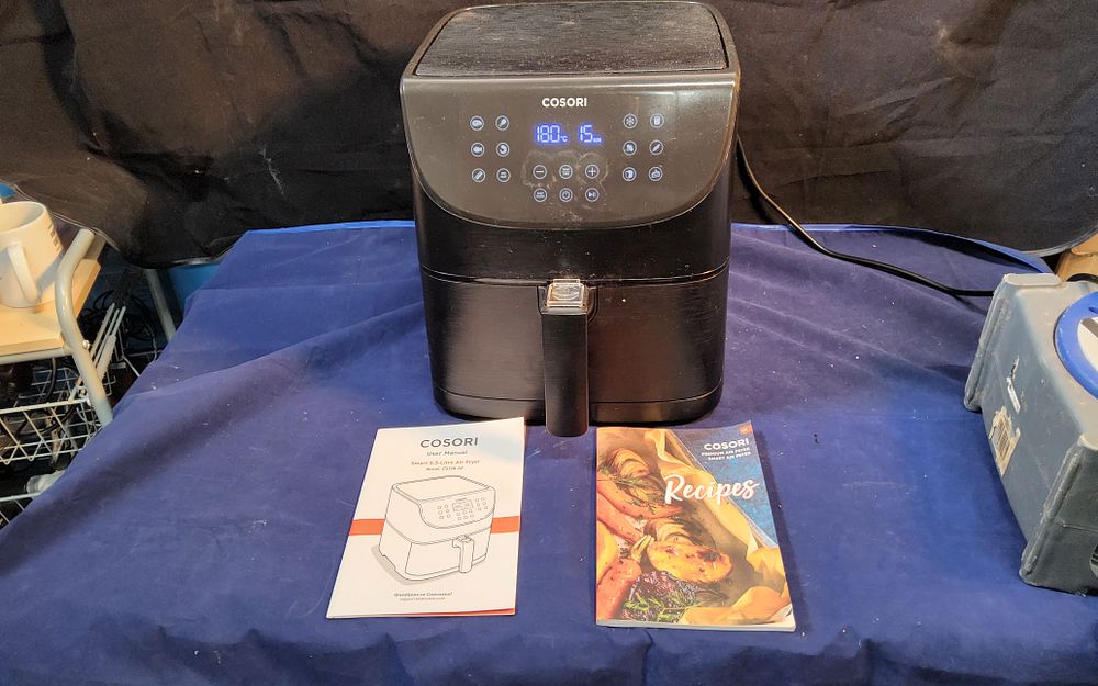Lot 188: Cosori air fryer