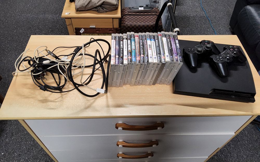 Lot 220: PS3 Console.