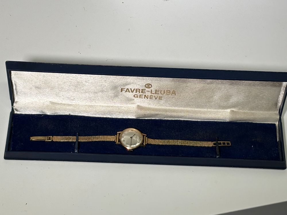Lot 215: Favre-Leuba Geneve, 9 Carat Gold Ladies Watch 1960’s