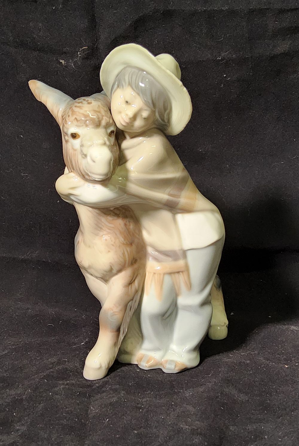 Lot 233: Lladro "Platero & Marcelino" 1181.