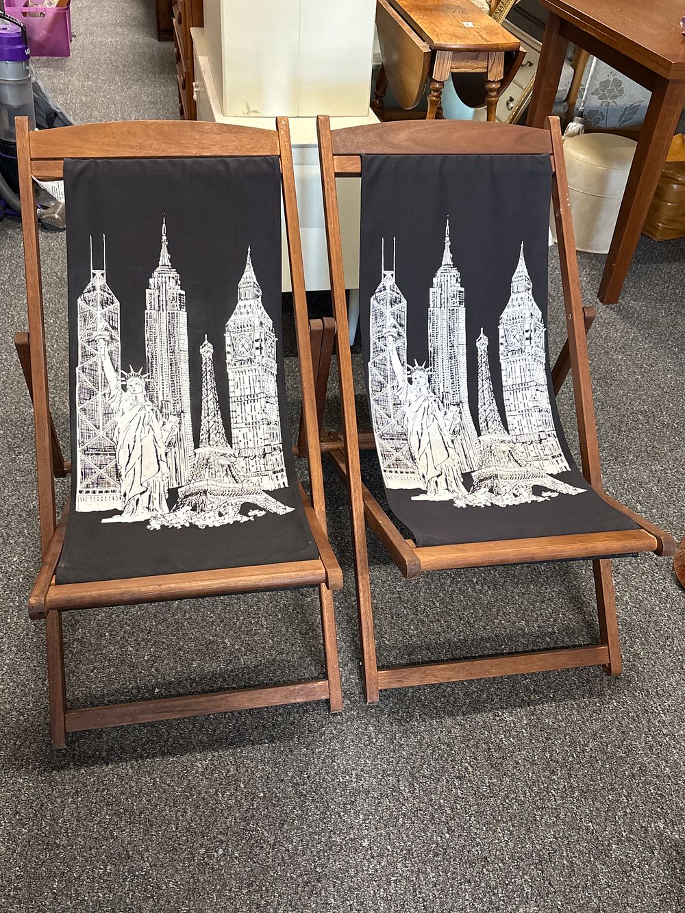 Lot 251: Pair of Patio Folding Chairs