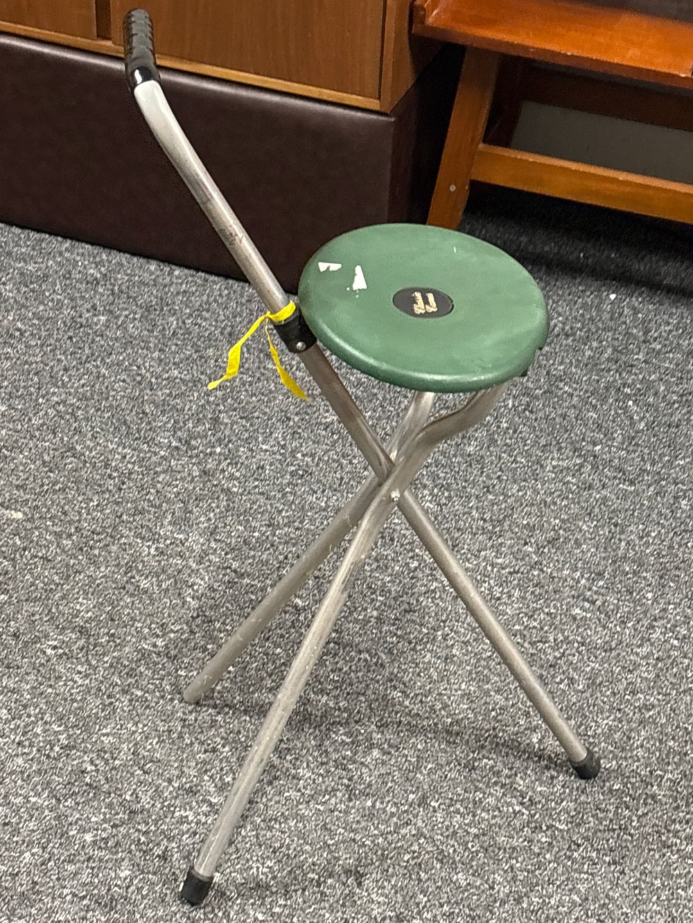 Lot 12a: Walking Stick / Tripod Stool