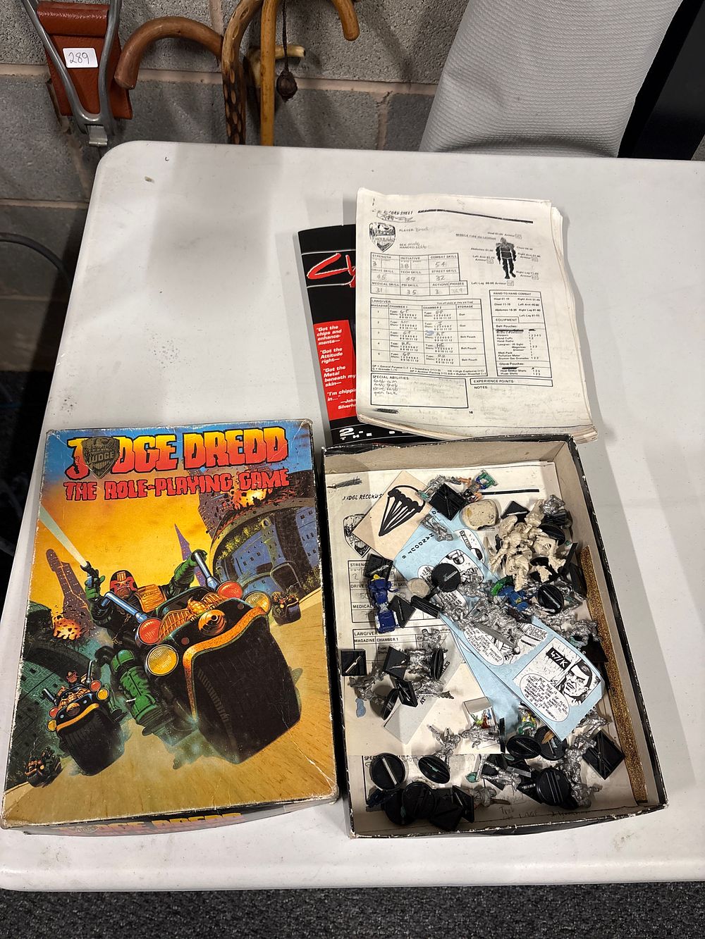Lot 292: Games Workshop Judge Dredd Game