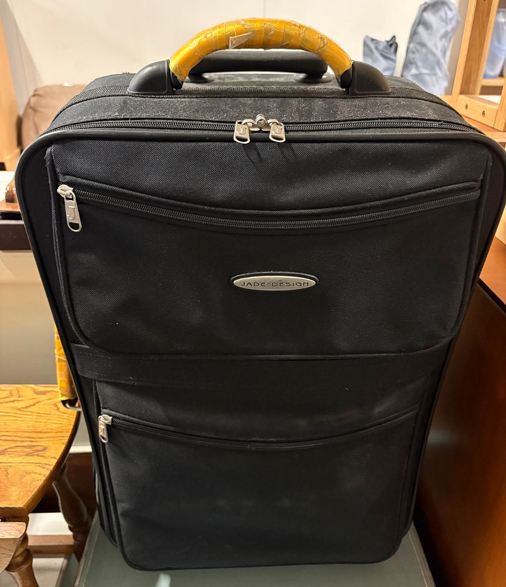 Lot 248a: Cased Mystery Lot