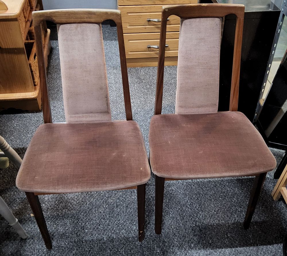Lot 173: 2 x " G- Plan" velvet upholstered Dining chairs.