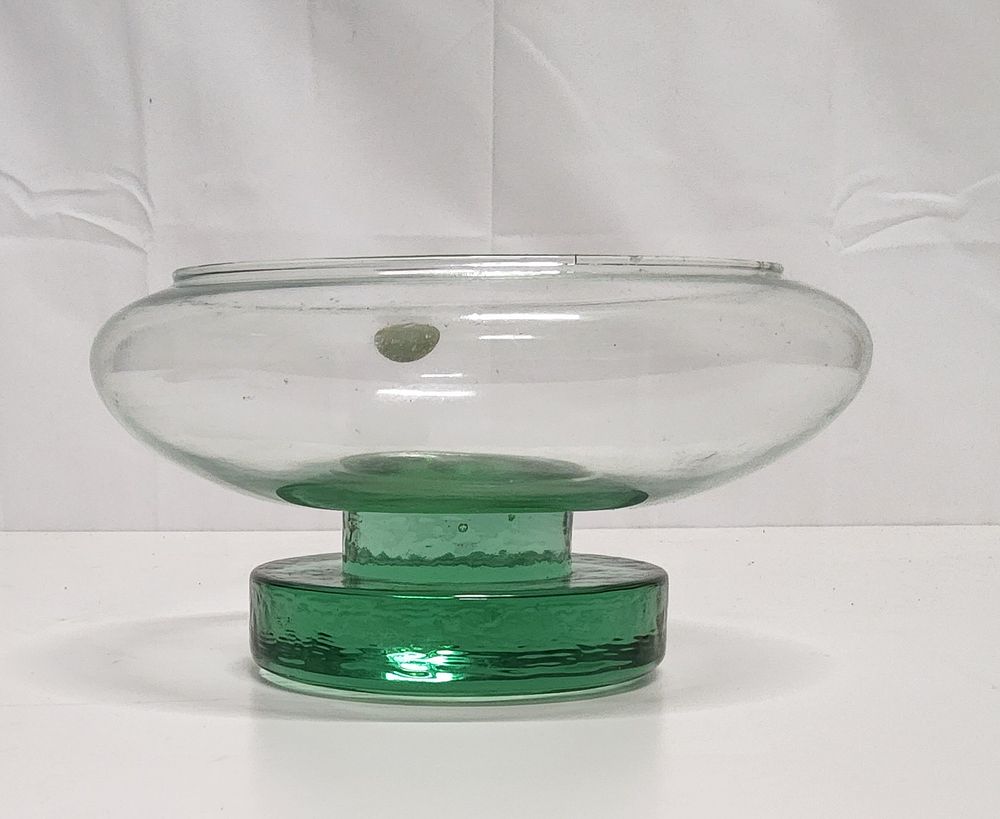 Lot 196a: Studio hand blown glass bowl. "SAN MIGUEL" Sticker.