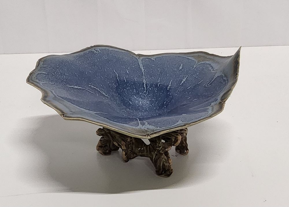 Lot 198a: Interesting studio pottery Leaf bowl.