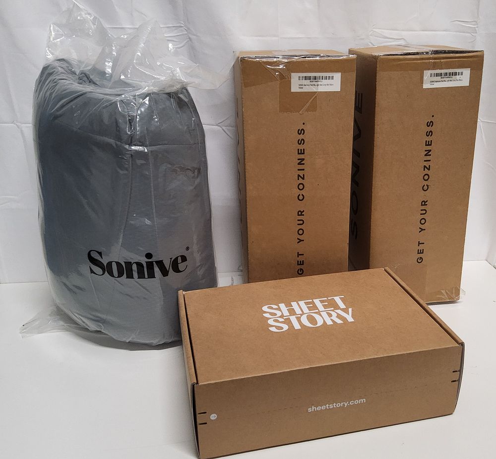 Lot 191c: "Sonive" waterproof mattress bundle. (UNOPENED original packing).
