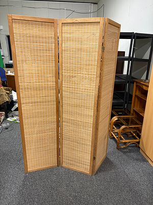 Privacy Screen . 6ft tall approx , 3 panels