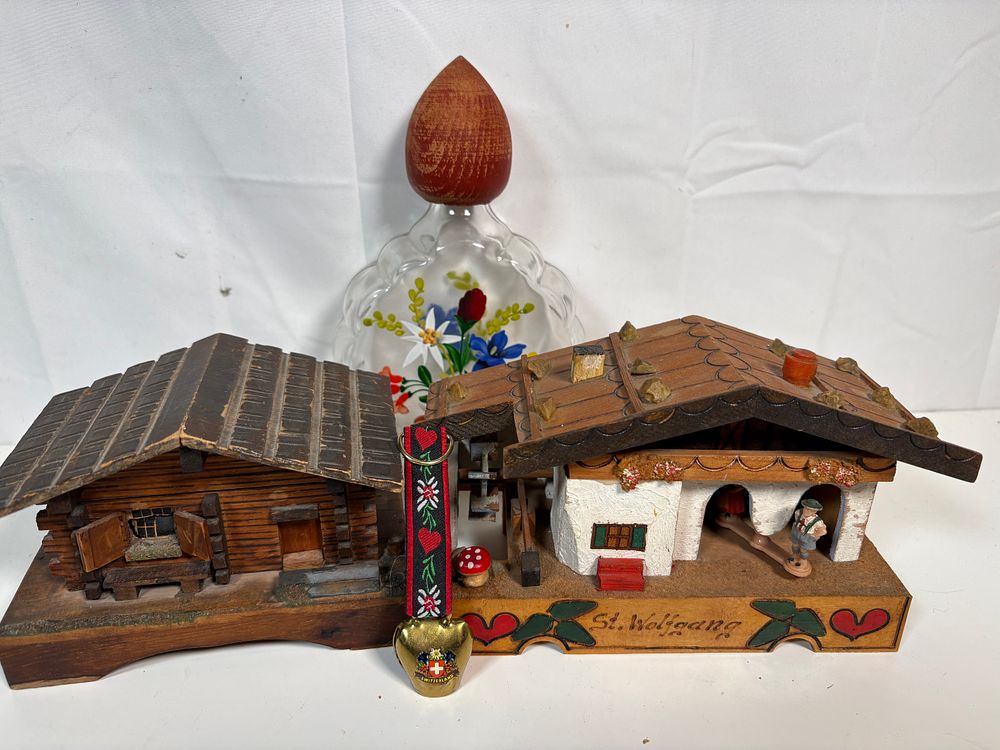 Lot 152: Musical Weather Station, and others