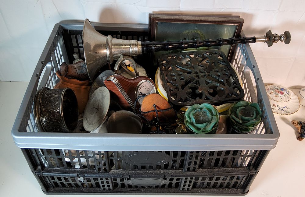 Lot 228: Mixed lot of House Clearance items