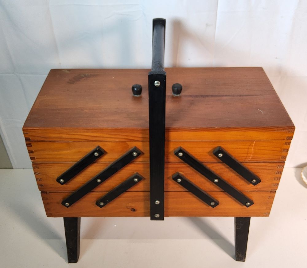 Lot 229: Cantilever sewing box .....With contents.