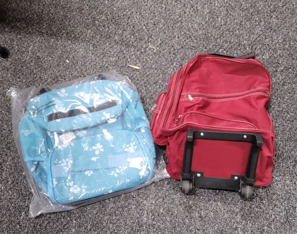 Lot 271: 2 x small suitcases