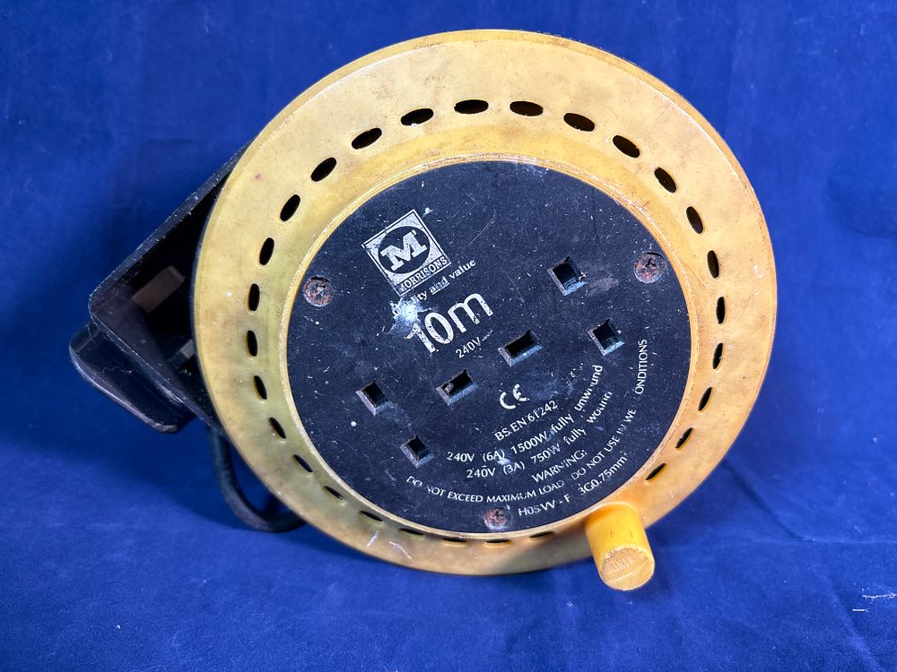 Lot 101a: Extension Reel