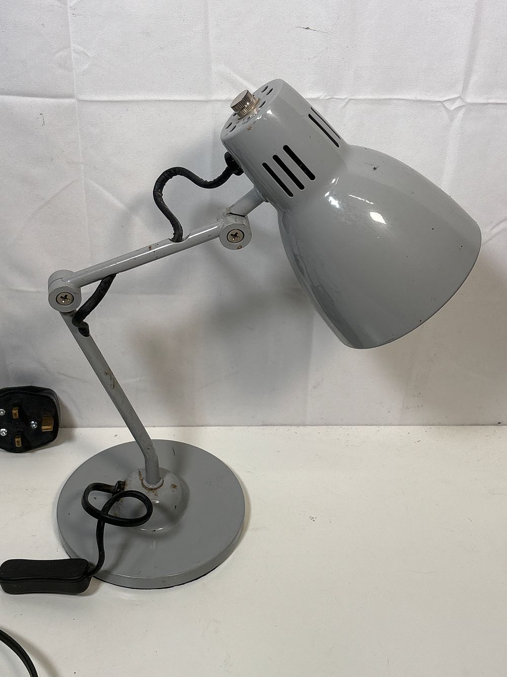 Lot 196: Grey Anglepoise Lamp