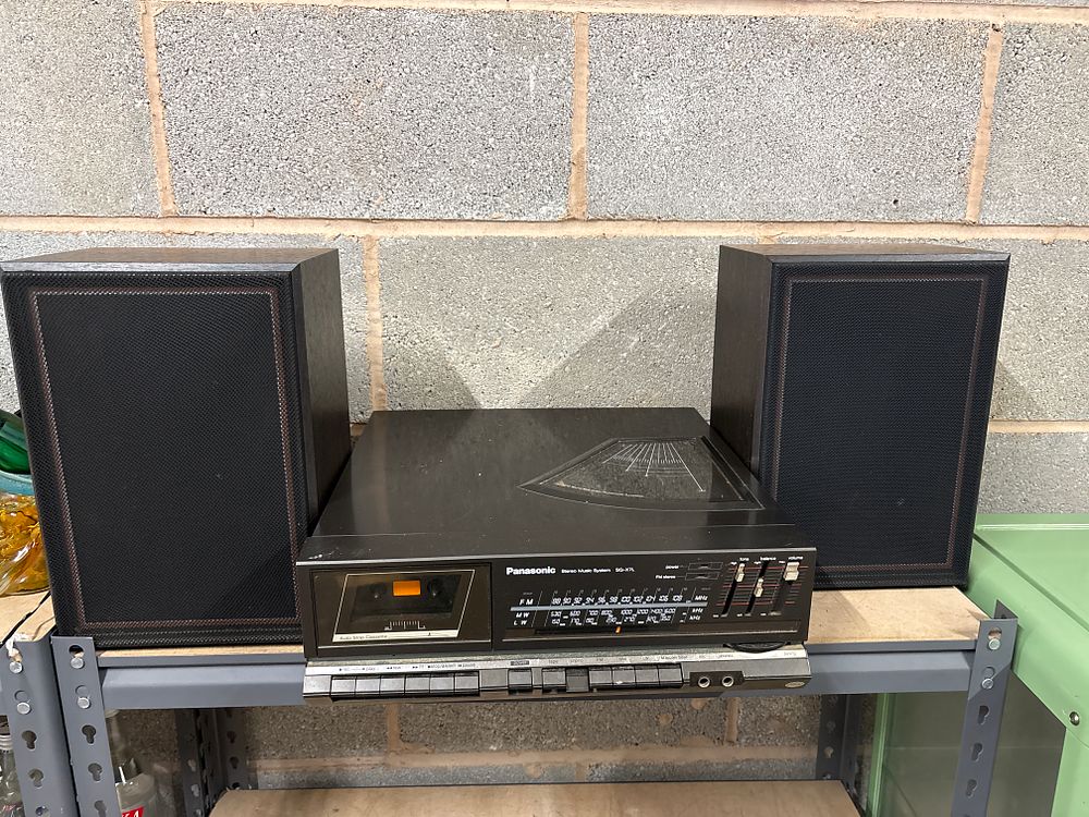 Lot 241: Panasonic Retro Compact Music System