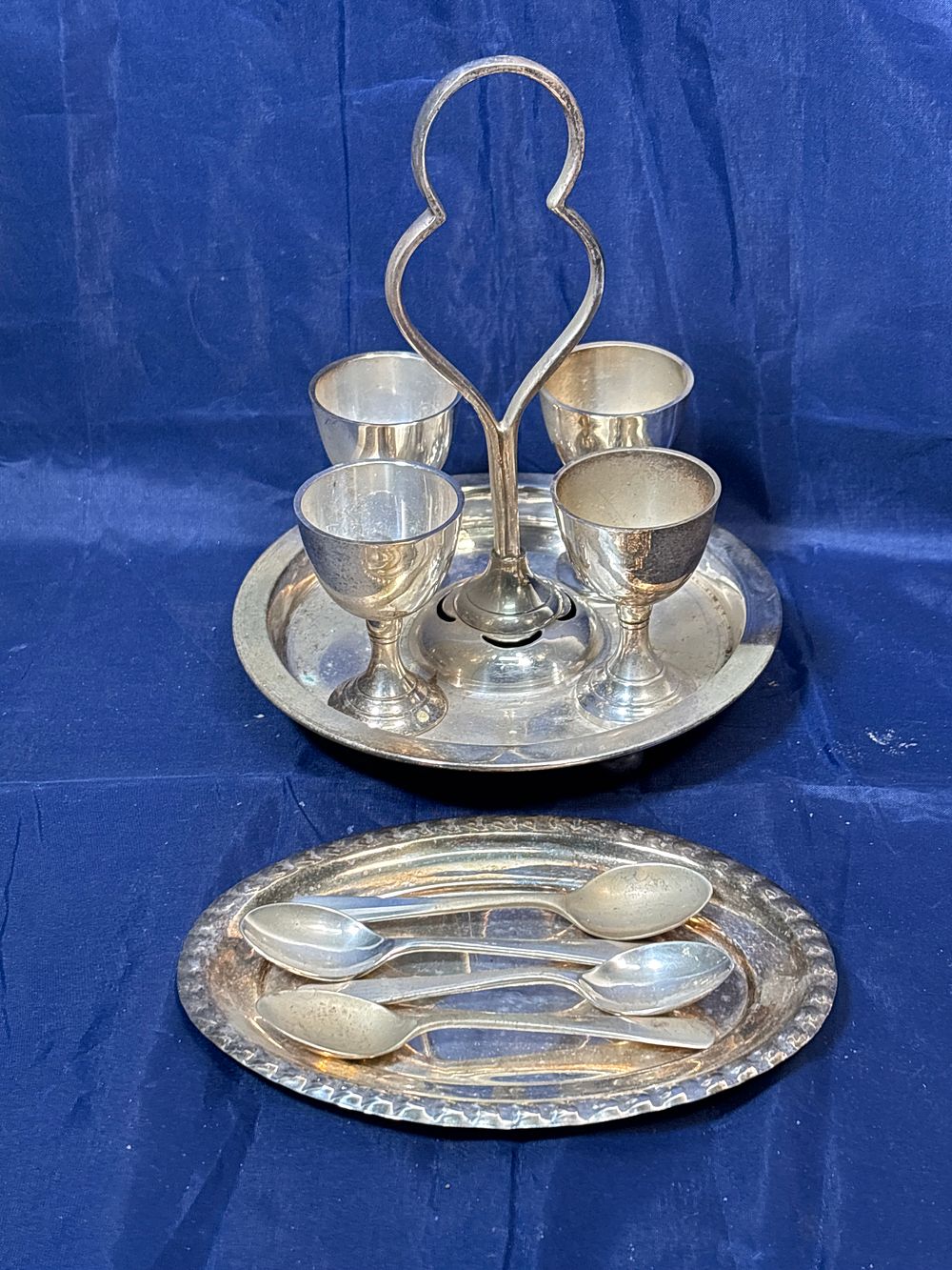 Lot 287: Plated Egg Cup Set