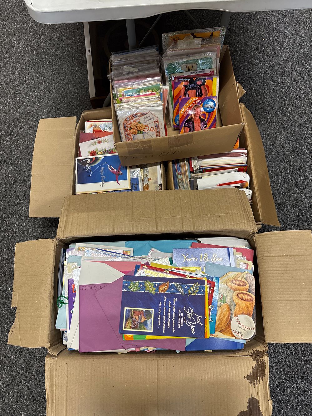 Lot 387: Job lot of greetings cards with envelopes
