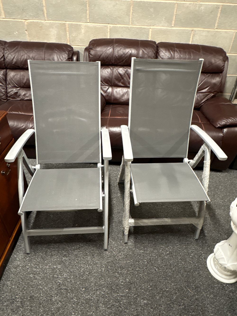 Lot 419: Pair of folding reclining Garden Chairs