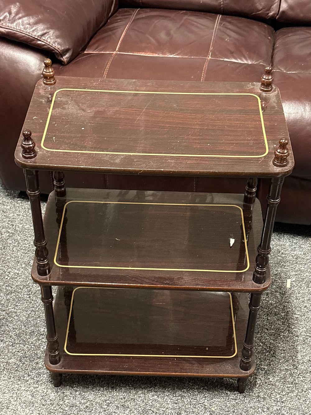Lot 424: Three Tier Floor standing shelf unit