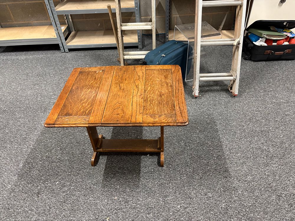 Lot 202: Antique Small Oak Dropleaf Side Table