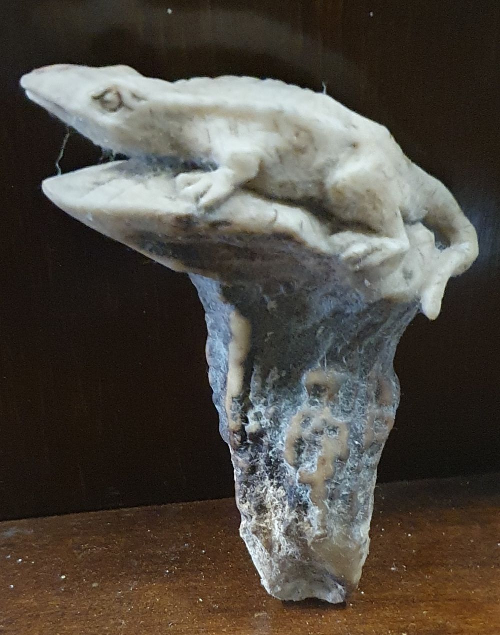 Lot 231: Vintage hand carved figurine
