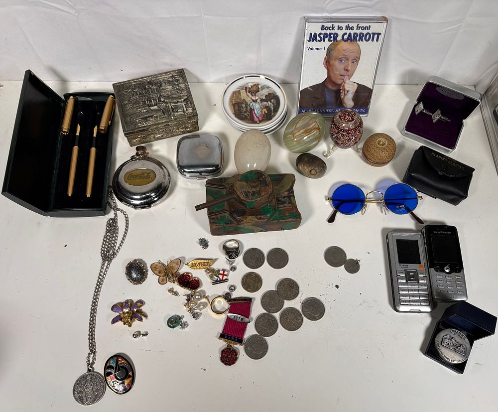 Lot 238: Incoherent mixed lot