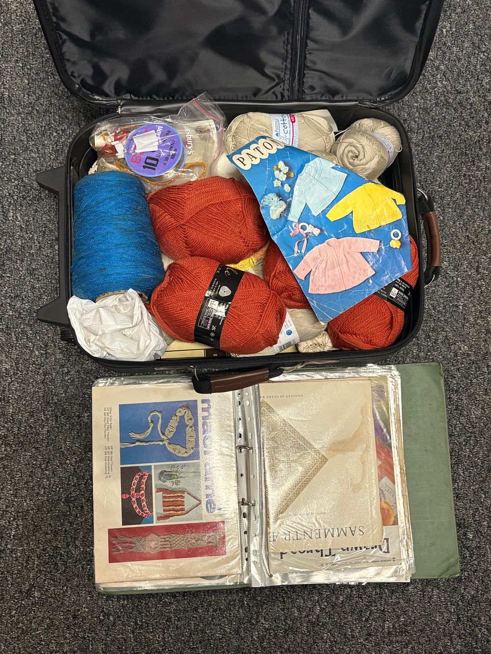 Lot 244: Cased lot of Crafting material