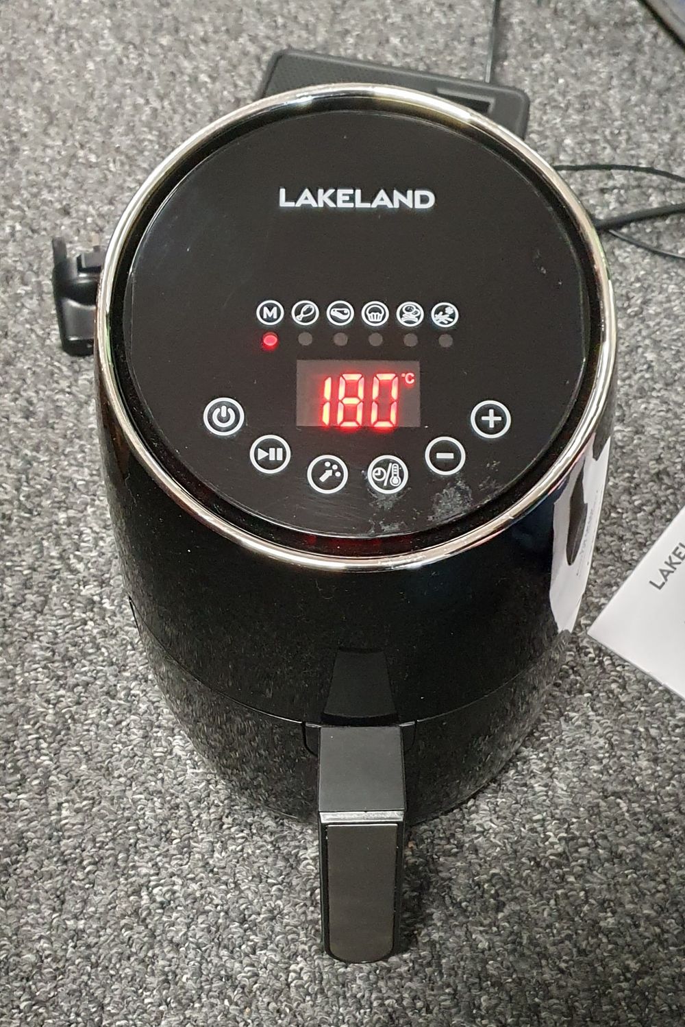 Lot 245: Lakeland digital compact Air fryer