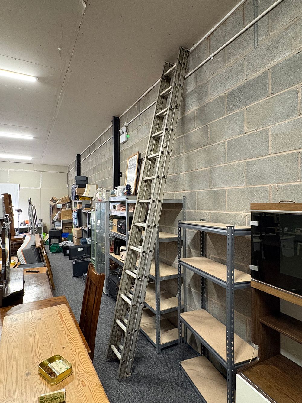 Lot 65a: Long Aluminium Extending Ladder . 13 rung each section
