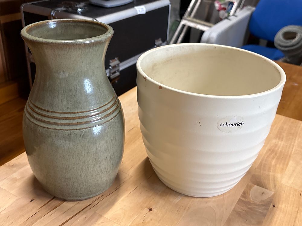 Lot 272: Sheurich German Planter and a Stoneware Vase