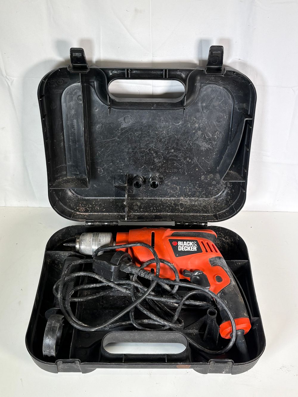Lot 152: Cased Black and Decker Drill