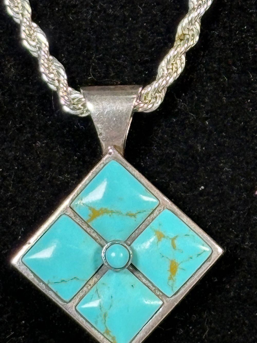 Lot 194: Sterling Silver Chain With Turquoise Stoned Pendant