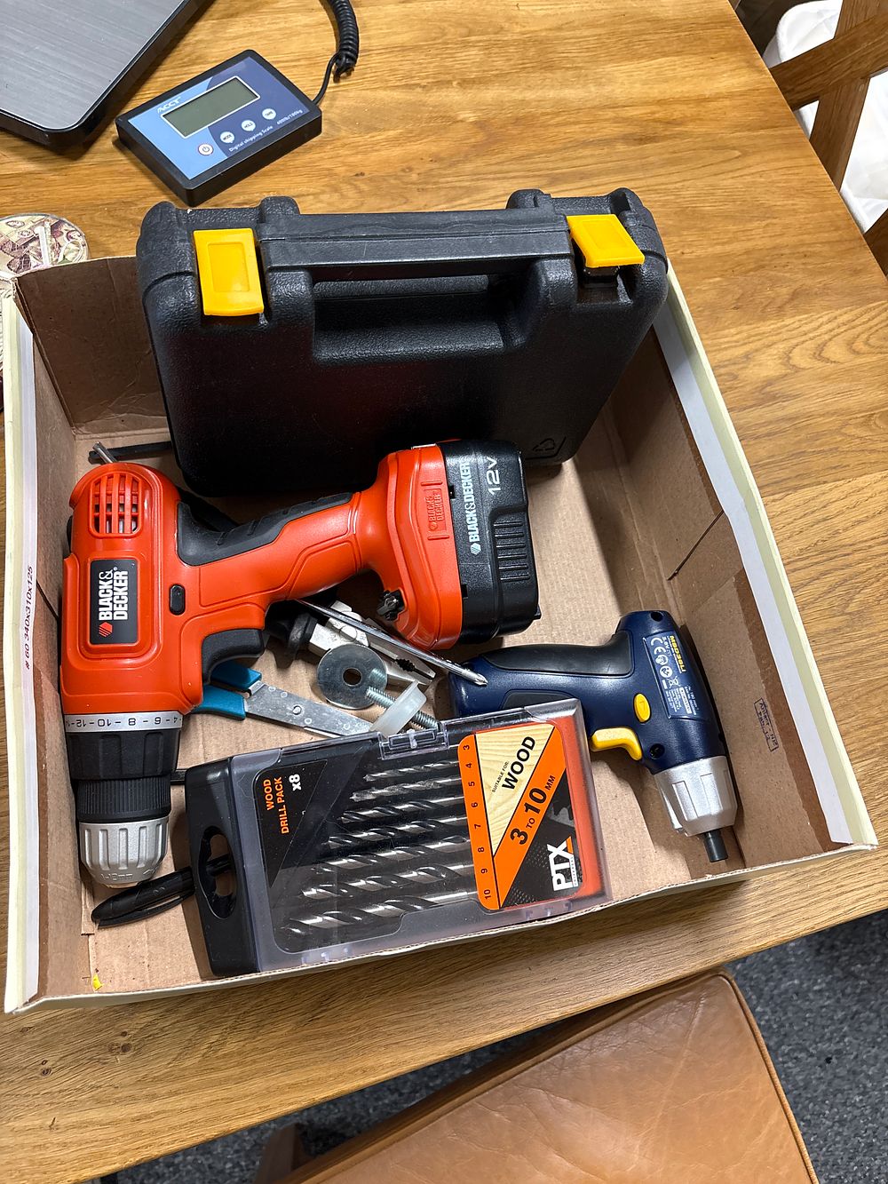 Lot 214: Misc box of tools