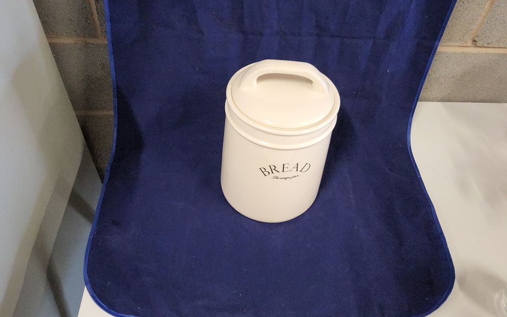 Lot 253: Teracotta white bread bin