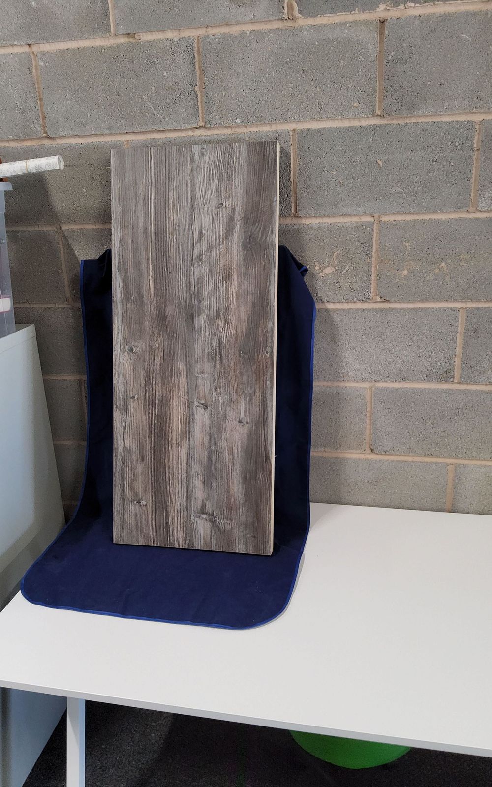Lot 266: Counter top