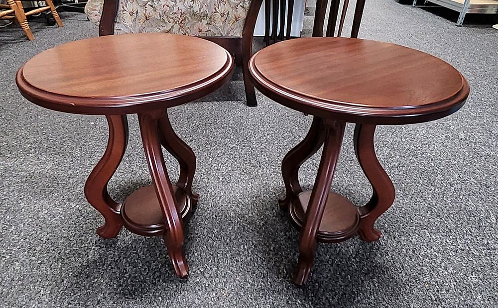 Lot 196: Pair of Mahogany finished side tables.