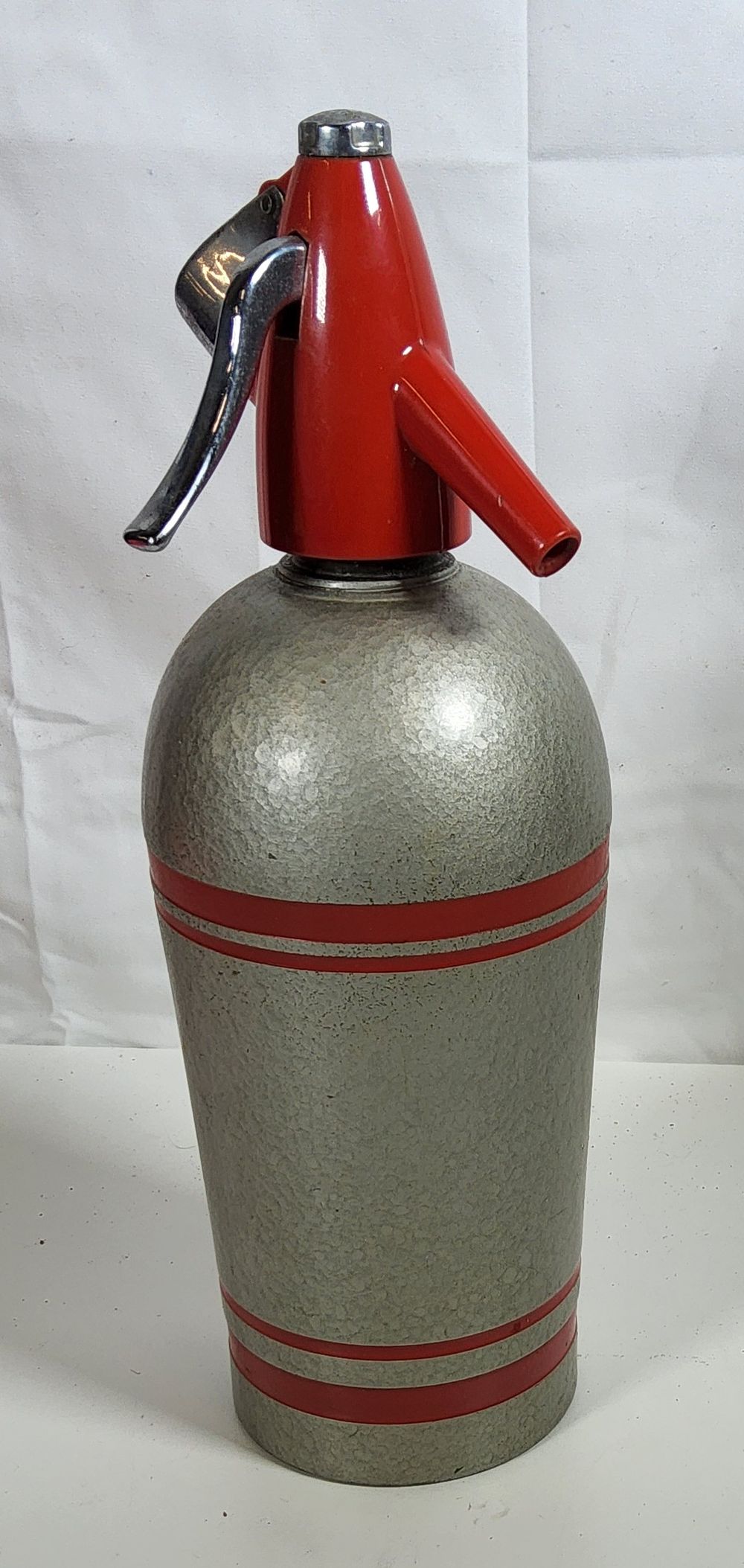 Lot 212: Vintage 1960's Soda Syphon.