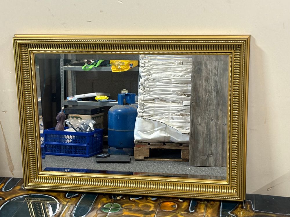 Lot 219: Gilt Framed Bevelled Mirror
