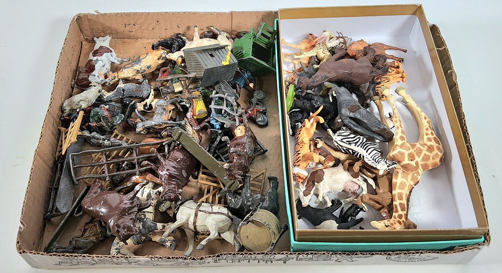 Lot 132A: Various "Animal, People and buildings" Figures.