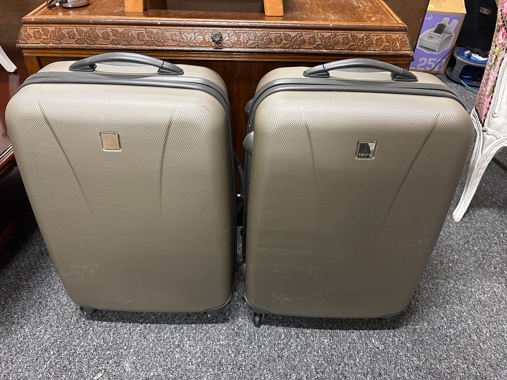 Lot 151: Pair of Lightweight Tripp Pullalong Suitcases