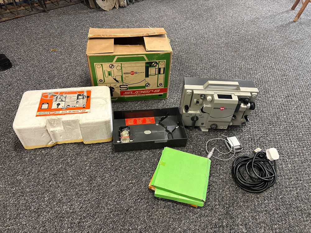 Lot 234: Boxed Eumig Super 8 Projector