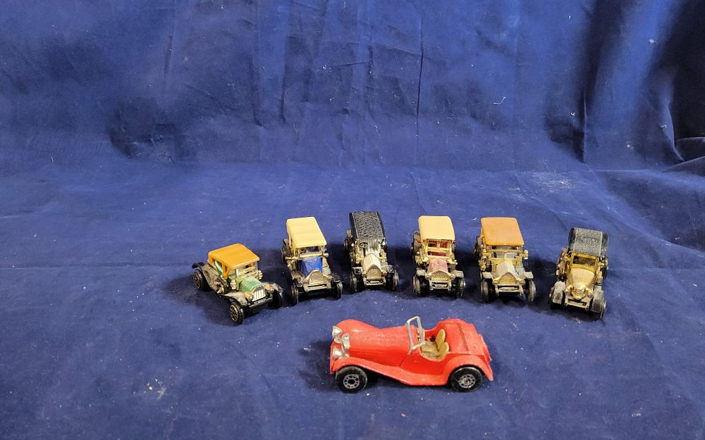 Lot 163: 7x cars