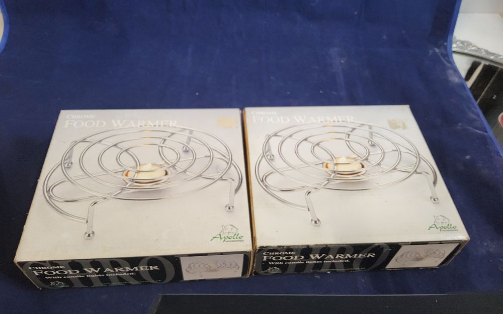 Lot 169: 2x chrome food warmer