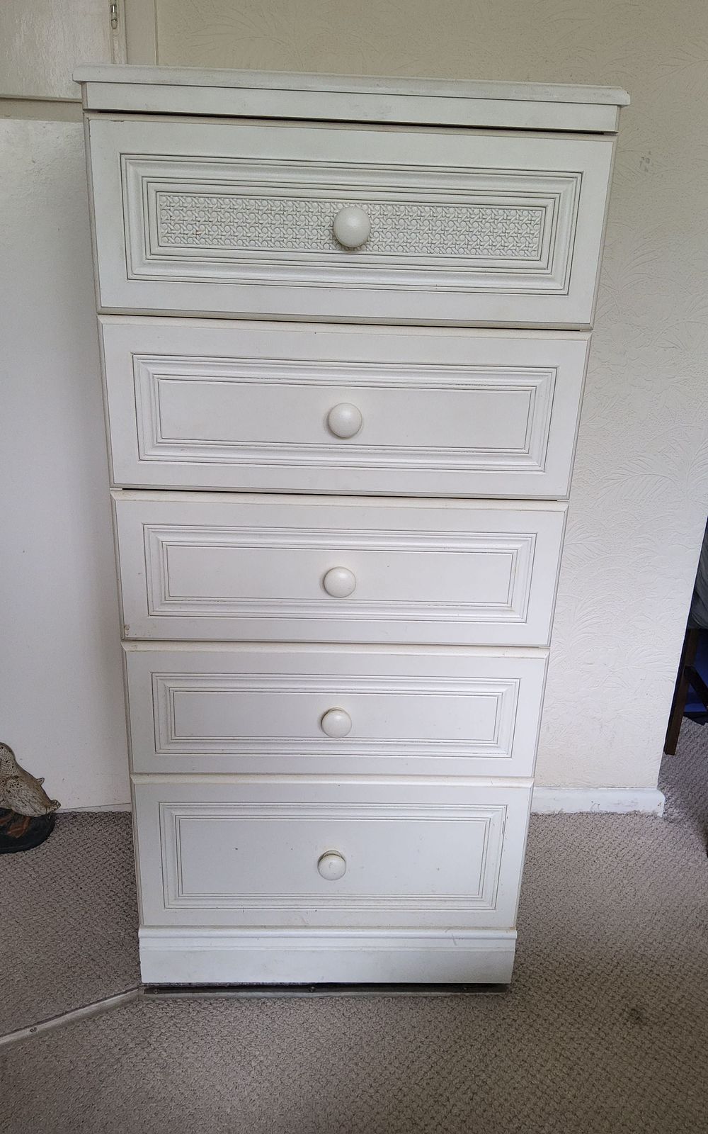 Lot 222: 5 Alstons furniture drawer unit