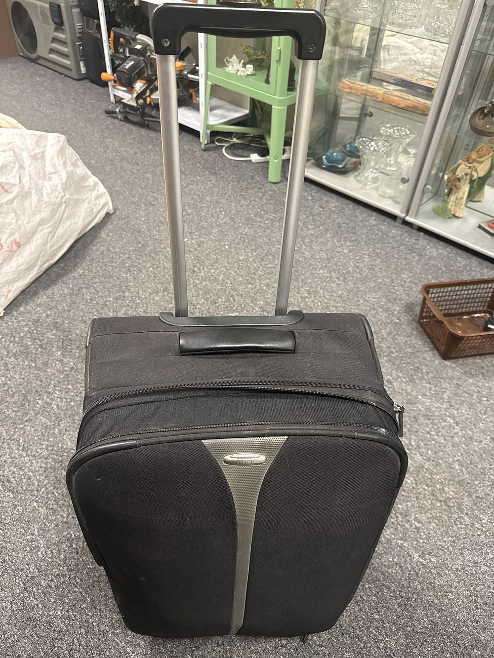Lot 171: Cased Mystery Lot